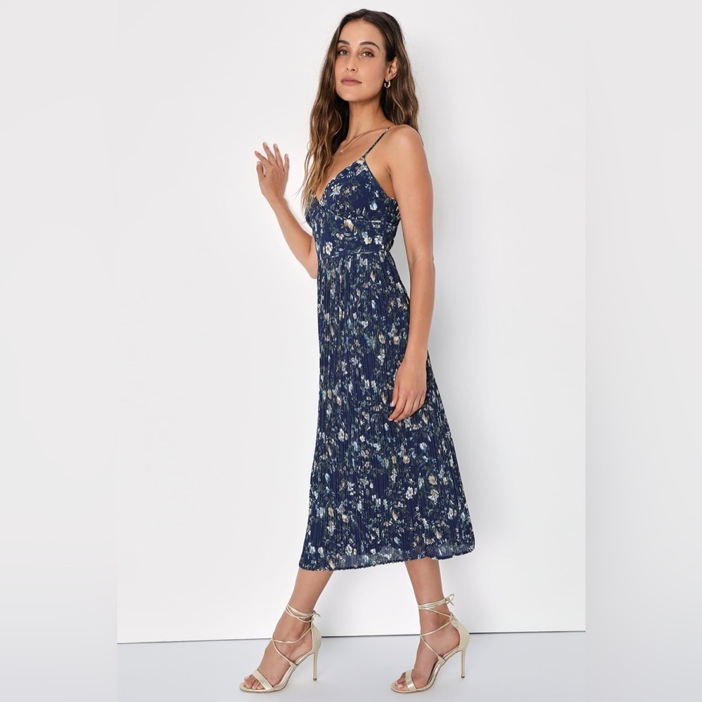 Lulu's Blue Sweetheart Sundress Midi - Picture 4 of 5